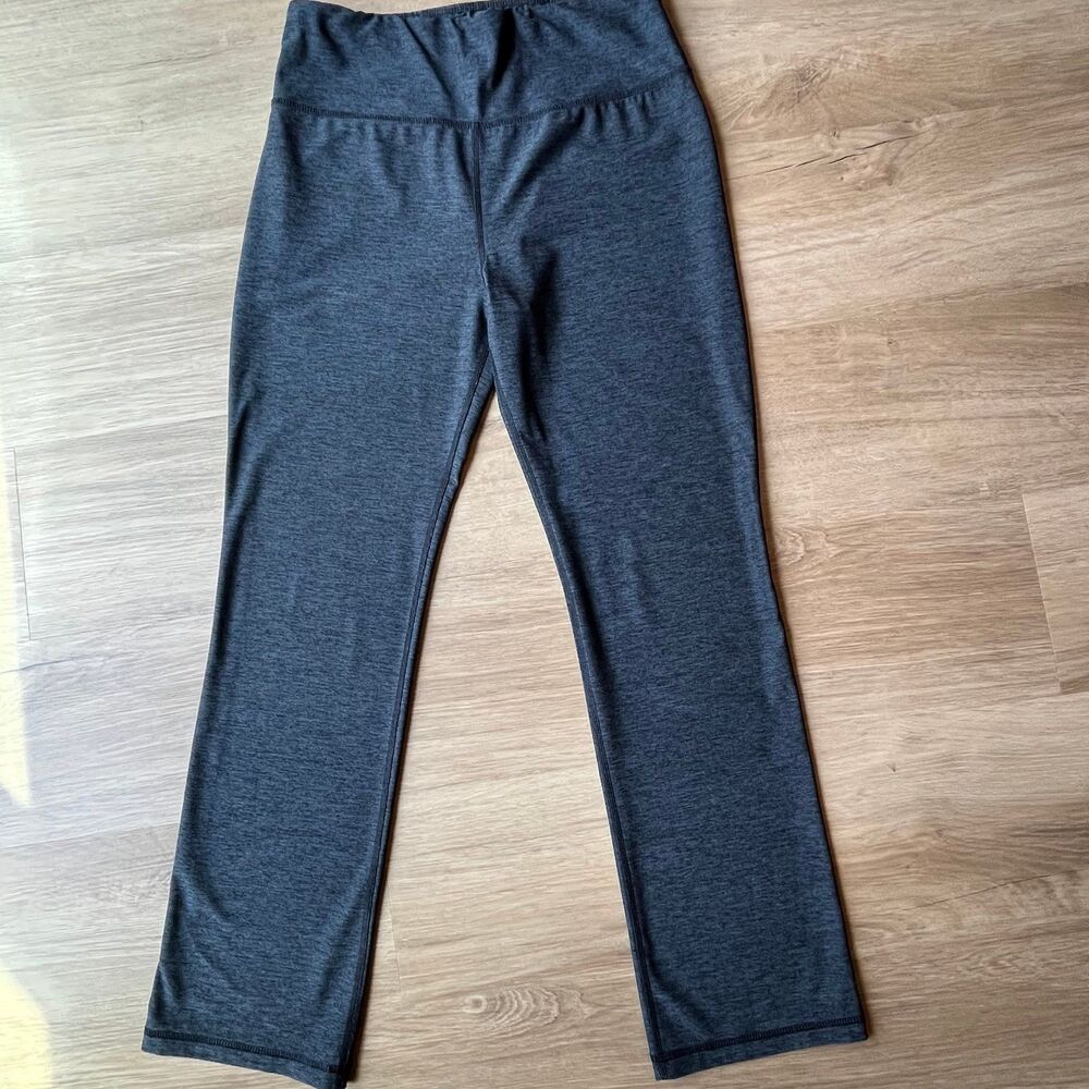 Avia Heather Charcoal Gray Straight Leg Yoga Pants Medium M Petite (8P-10P)